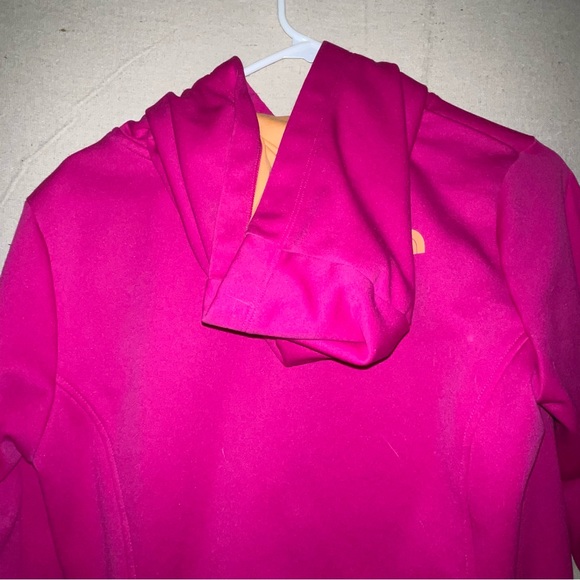 Women’s The North Face Hoodie Medium - Picture 5 of 5